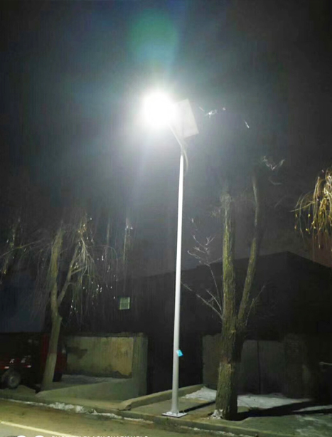 积石山县隆子太阳能路灯项目