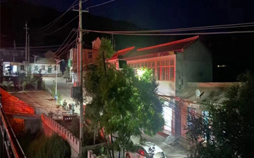 隆子太阳能路灯在暴雪天气下的应对策略