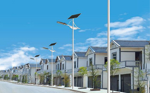 隆子太阳能路灯配置与在乡村道路照明中的应用